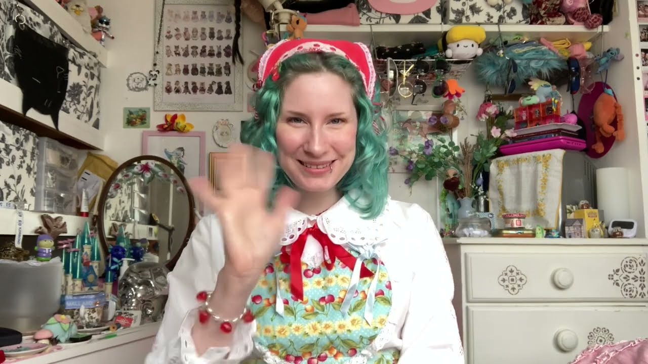 Old School Lolita Tag
