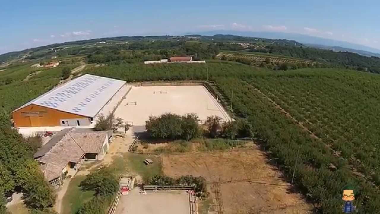 les écuries des chaux