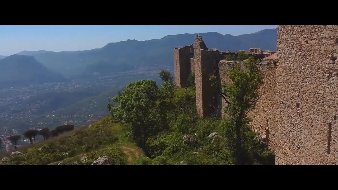 Il Castellaccio e monte Caputo