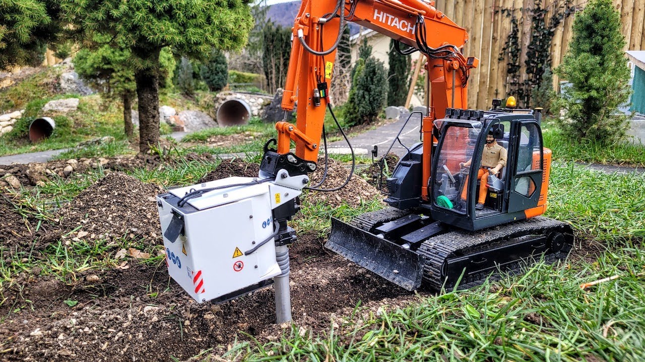 Optical fiber line reparation, suction excavator attachment Hitachi ZX135US RC 1:15 Scale