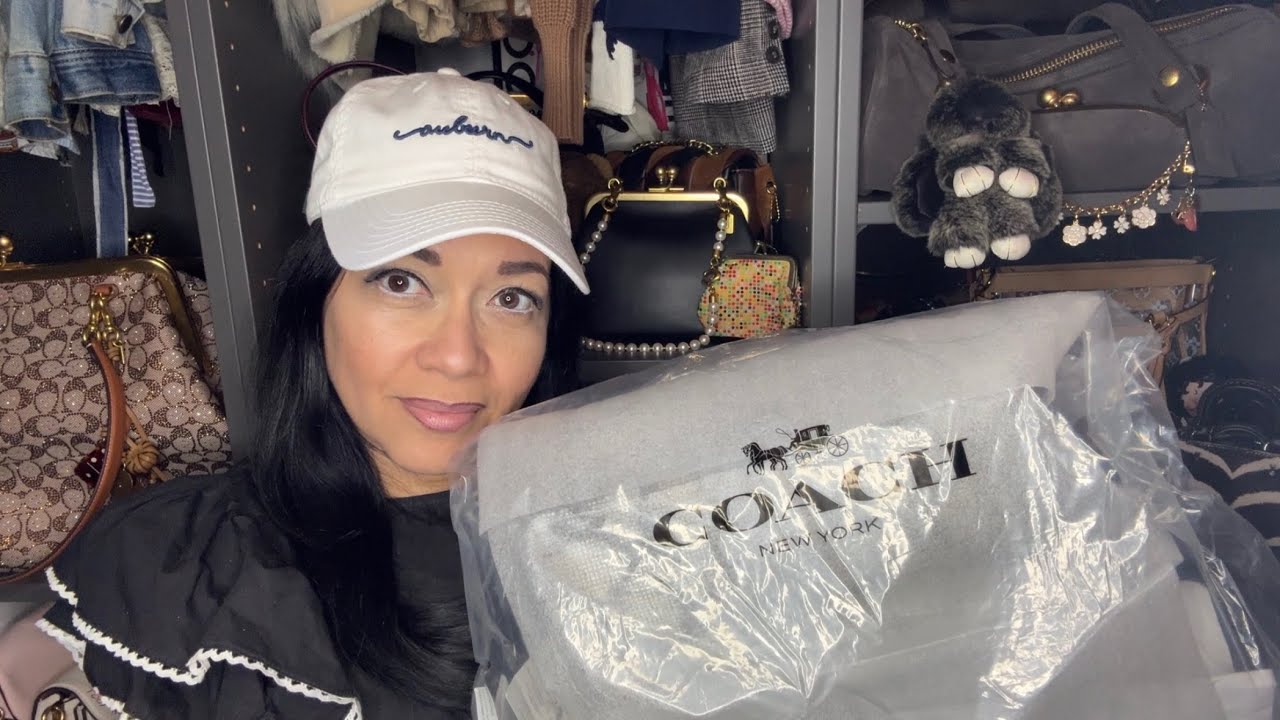 Coach LE Collection Бисерный табби 26!!