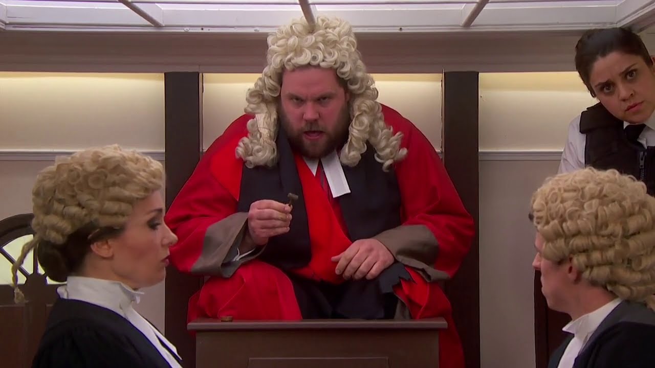 moments in The Goes Wrong Show that wont leave my brain