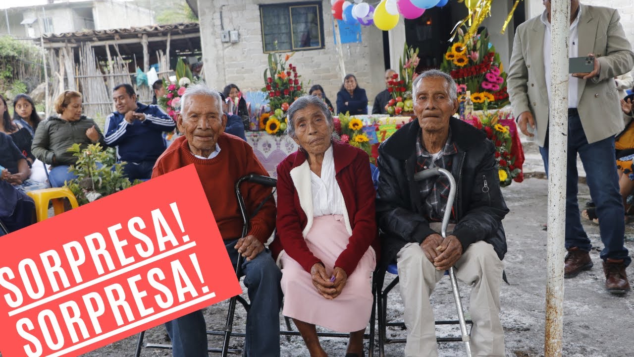La Canasta Oaxaqueña presente en el festejo de Don Ecliserio y Doña Inocencia