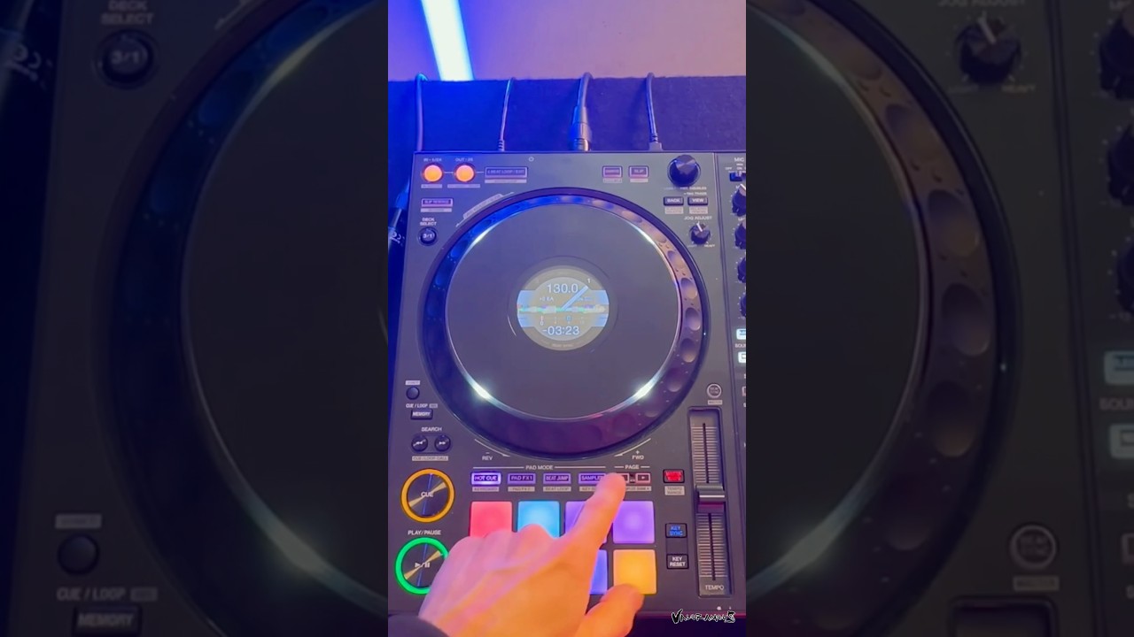 How to Activate & Deactivate Hot Cues on the DDJ-1000 Pads 🎛️ 🎚️