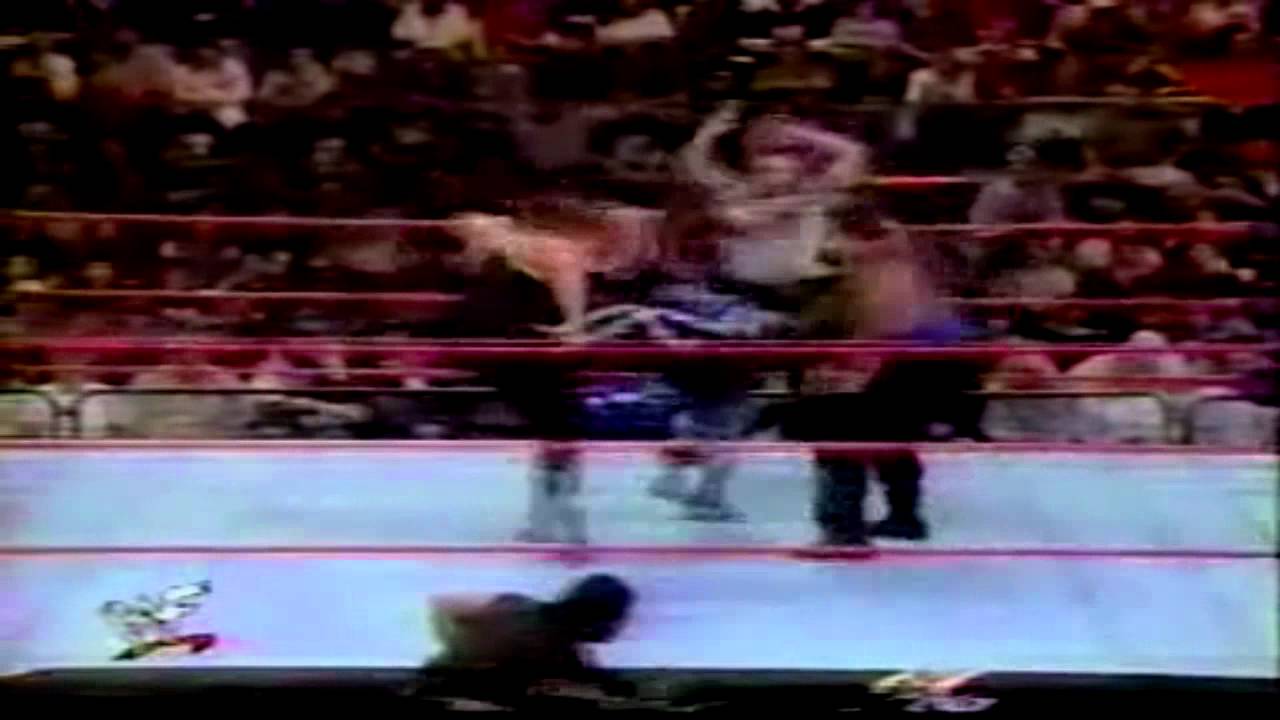 The Quebecers vs. Jose Estrada & Miguel Perez (of Los Boricuas)