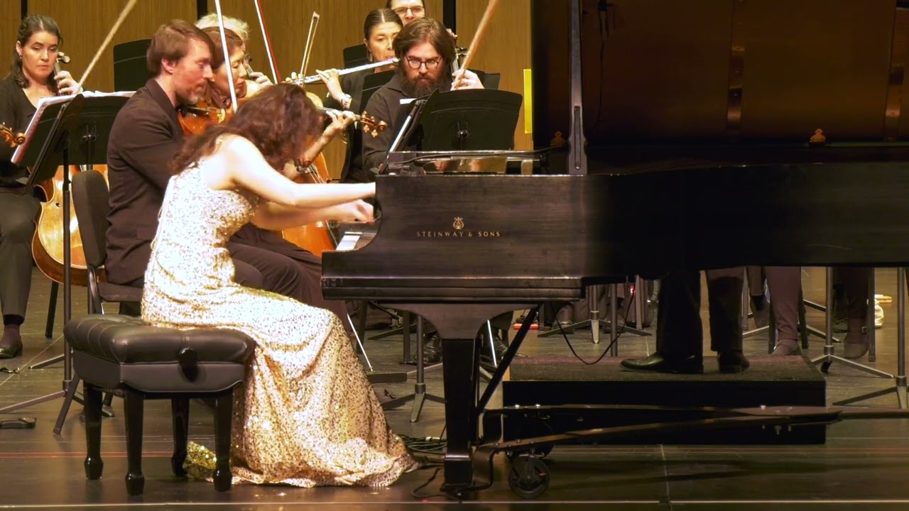 Bohuslav Martinů Divertimento for the Left Hand