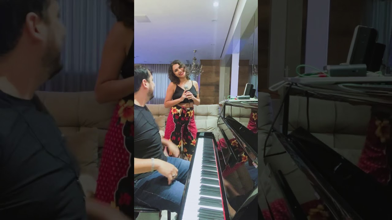 Daniel Silveira e Barbara Barcellos - Verde - Piano e Voz Em Casa