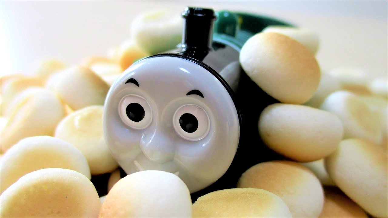 Thomas & Friends Play with Plarail toys