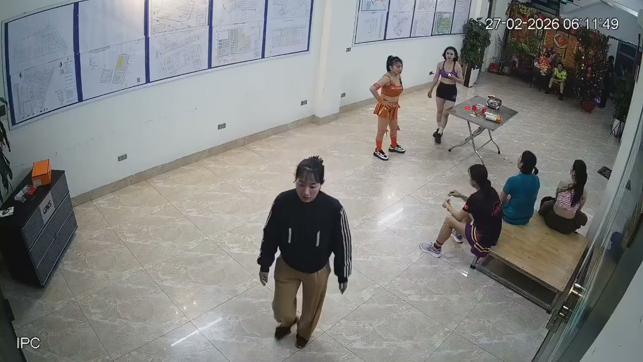 Bắt đầu đông đủ kỷ luật đúng là chị em Clb Aerobic Bđs An Nhiên! Ai không có mặt điểm danh đi nào!?