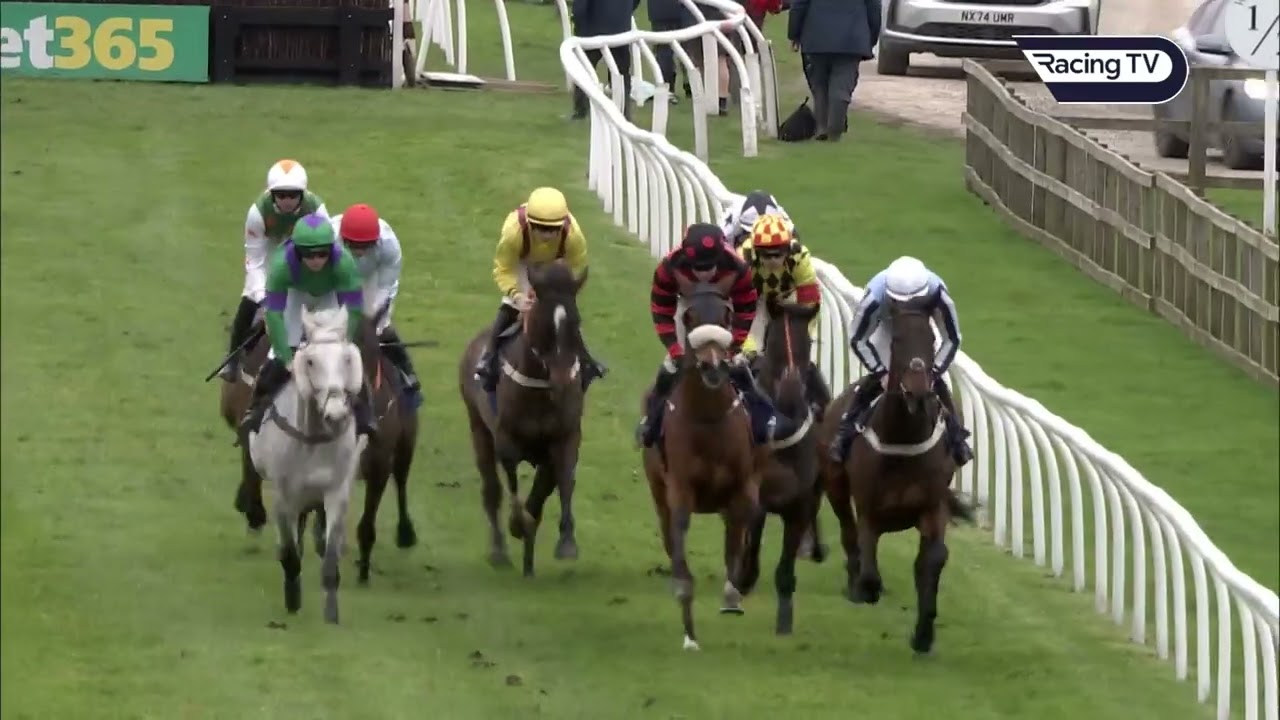 Largy Force wins at Wetherby