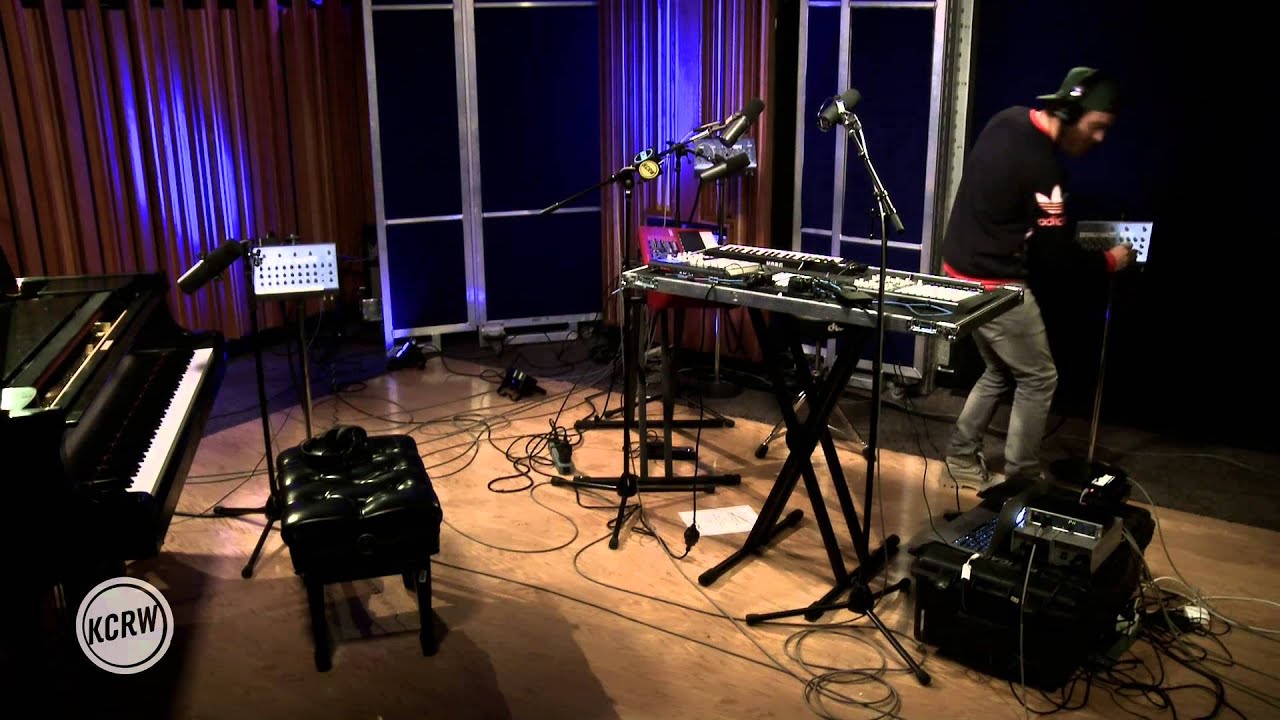 Chet Faker performing 