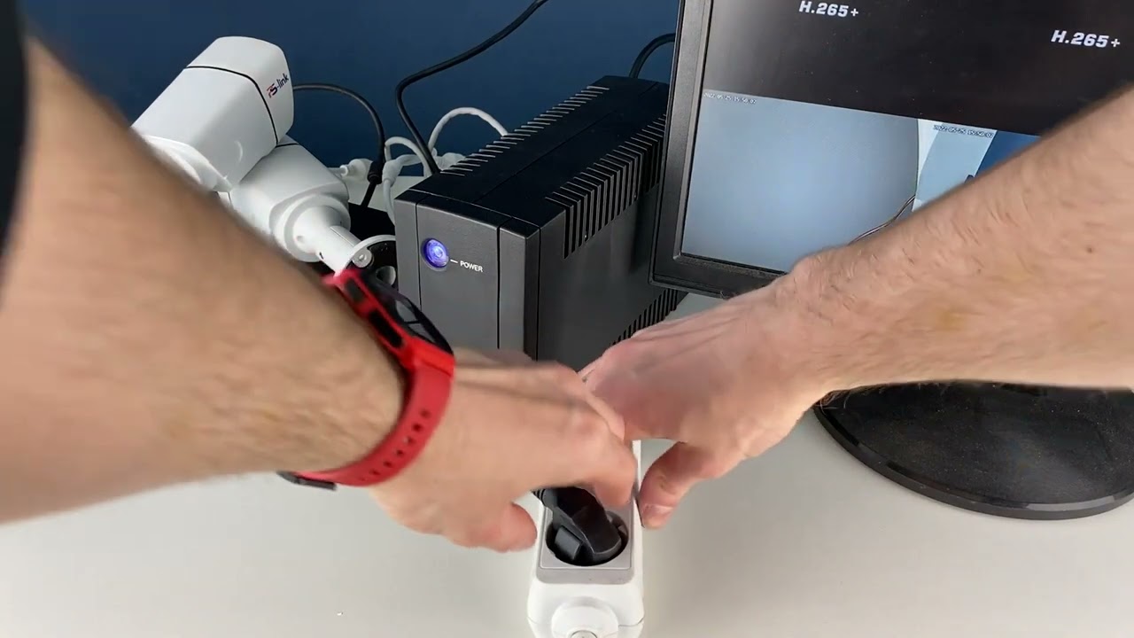 Источник бесперебойного питания Cyber Power UT650E 650VA 360W RJ11 45 2 EURO