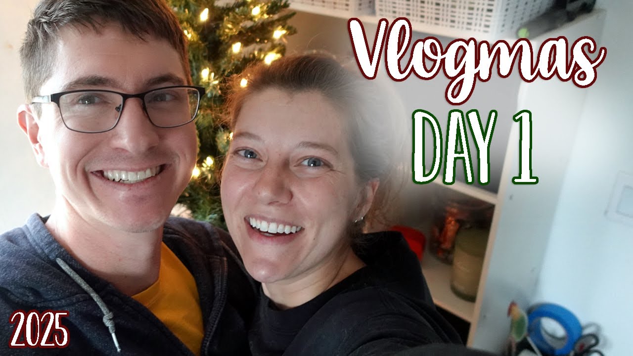 Наряжаем рождественскую елку! | Vlogmas День 1 | Ohcluck