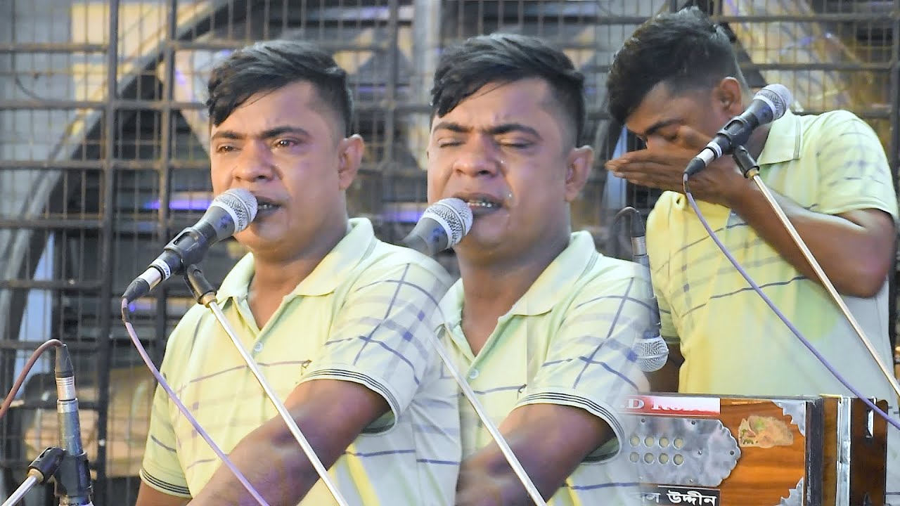 কাঁদতে কাঁদতে মার গান গেয়ে মঞ্চ থেকে বিদায় নিল শিল্পী রুবেল