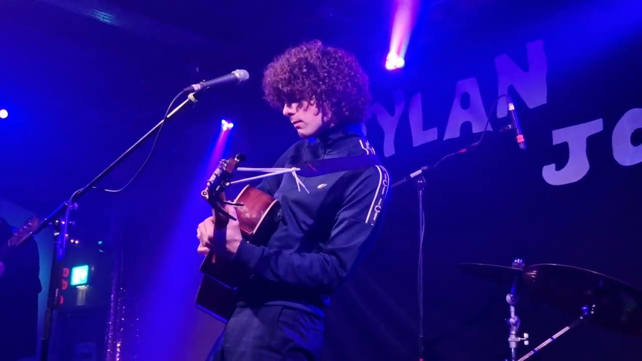 Dylan John Thomas (Now and then) 24/11/22 Leeds by peter kevan.