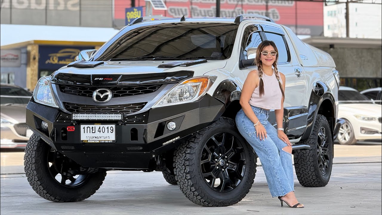 กระบะออโต้ ขับ4 สภาพหนึ่งในร้อย ไมล์แท้ 7 หมื่นโล Mazda BT50 PRO 3.2 Double Cab R 4x4 6AT 2013