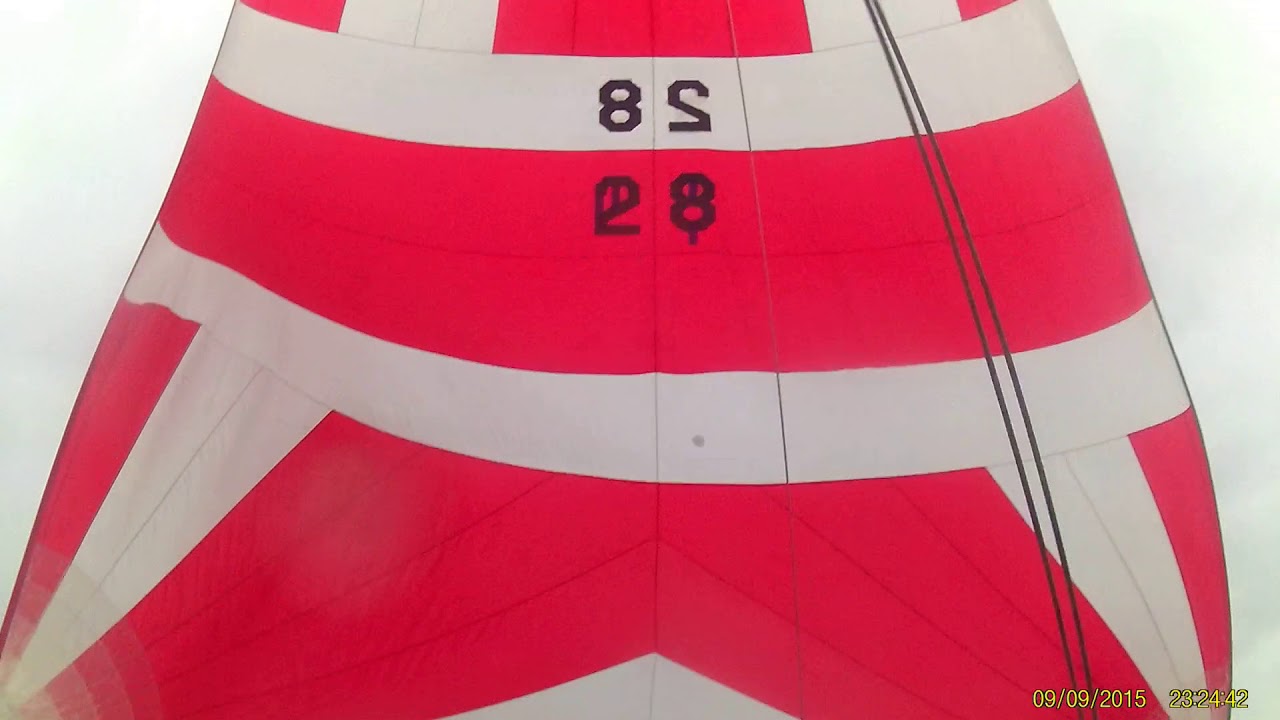 Rain and no wind, Maxi Racer sailing