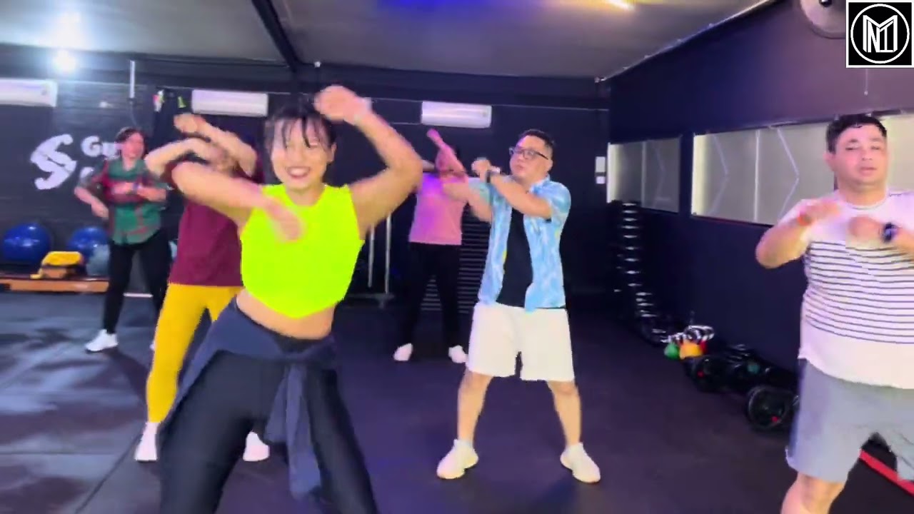 Ok na ka (Choreo by Mini for beginners ) #သင်္ကြန်သီချင်းများ #သင်္ကြန်DJအက #oknaka