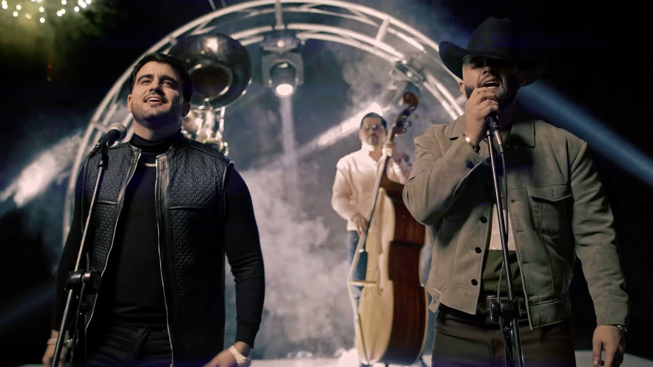 Carin Le&oacute;n x Luis Mexia - Pedazo de Tonto (Video Oficial)