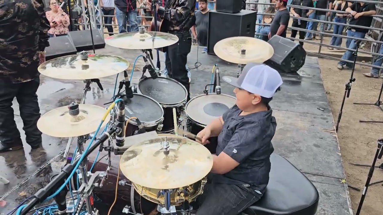 El niño mas viral de chicago el compita Edwin Montenegro 🥁