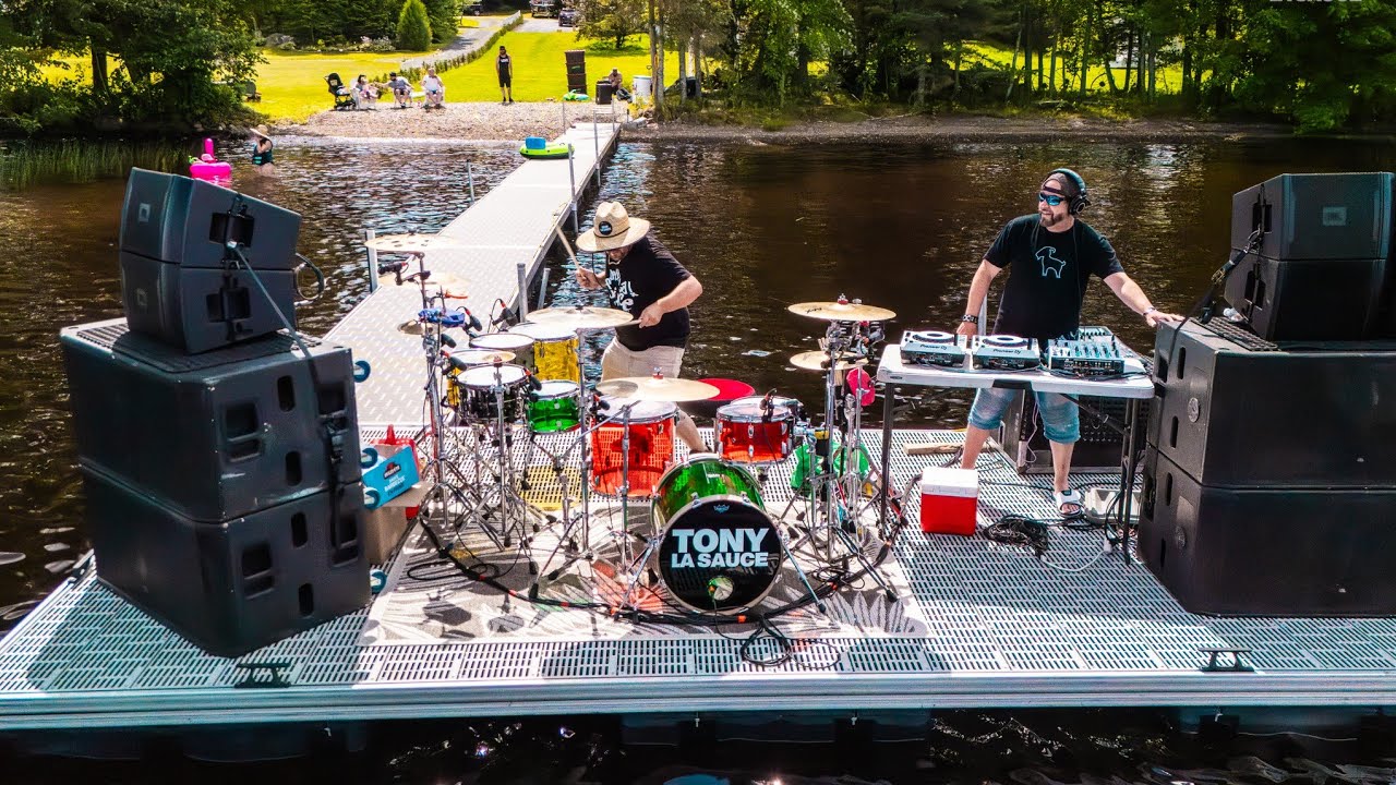 Drop La Sauce - fly in shot Live @ Boat Fest Structures PL, Lac Aylmer, QC, Canada