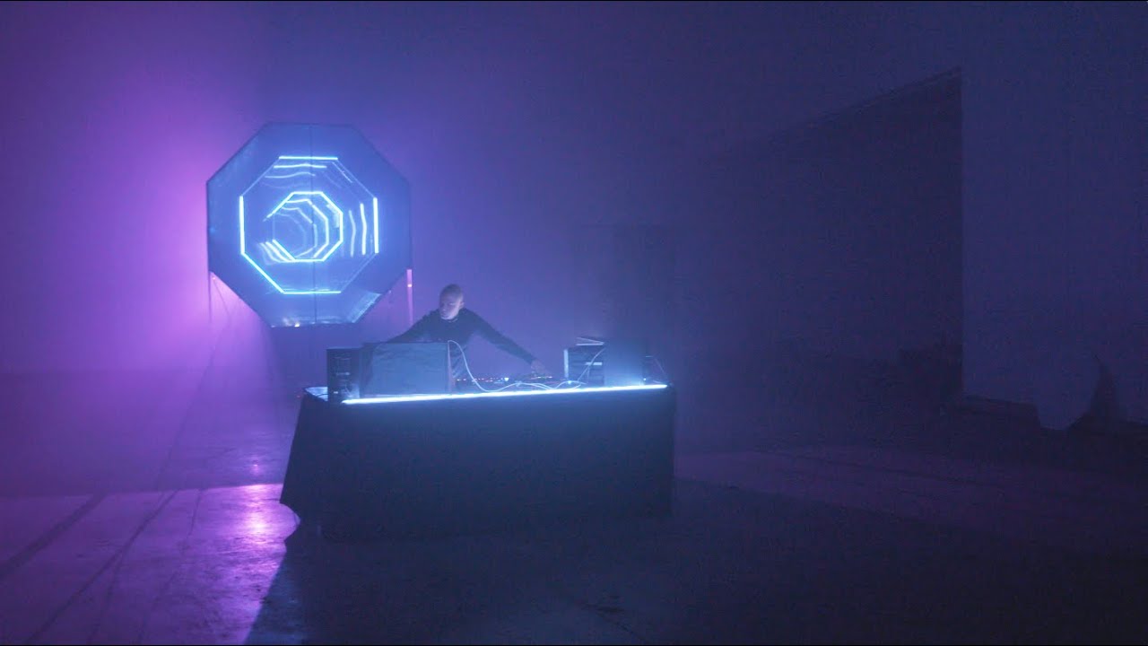 Lapalux - 'Earth (Live Version)' (Official Video)
