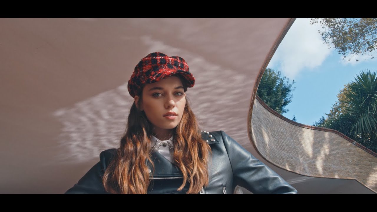 Özgür Bir Kadın | Vogue Türkiye