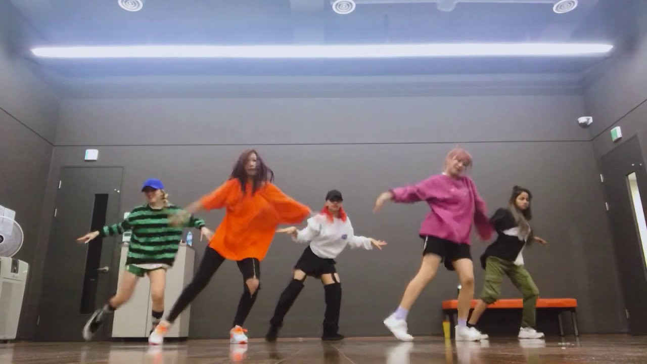 j-hope 'chicken noodle soup' challenged by zgirls