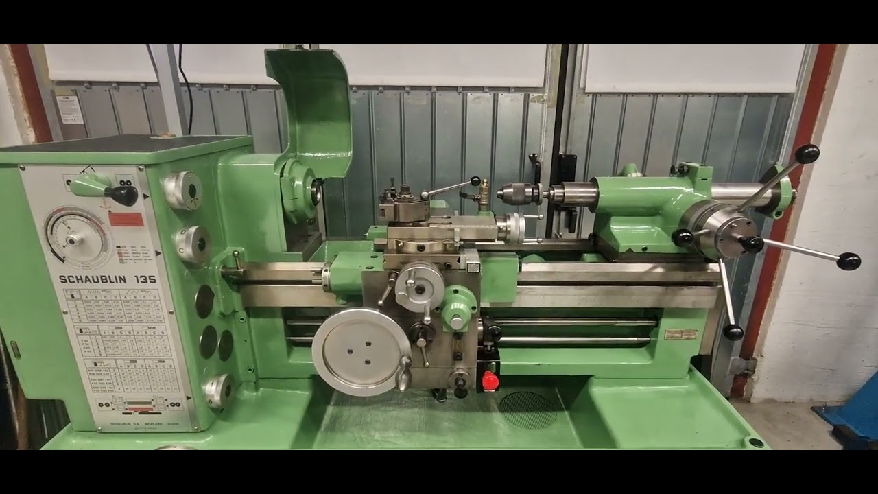 Schaublin 135 toolroom lathe with accessories