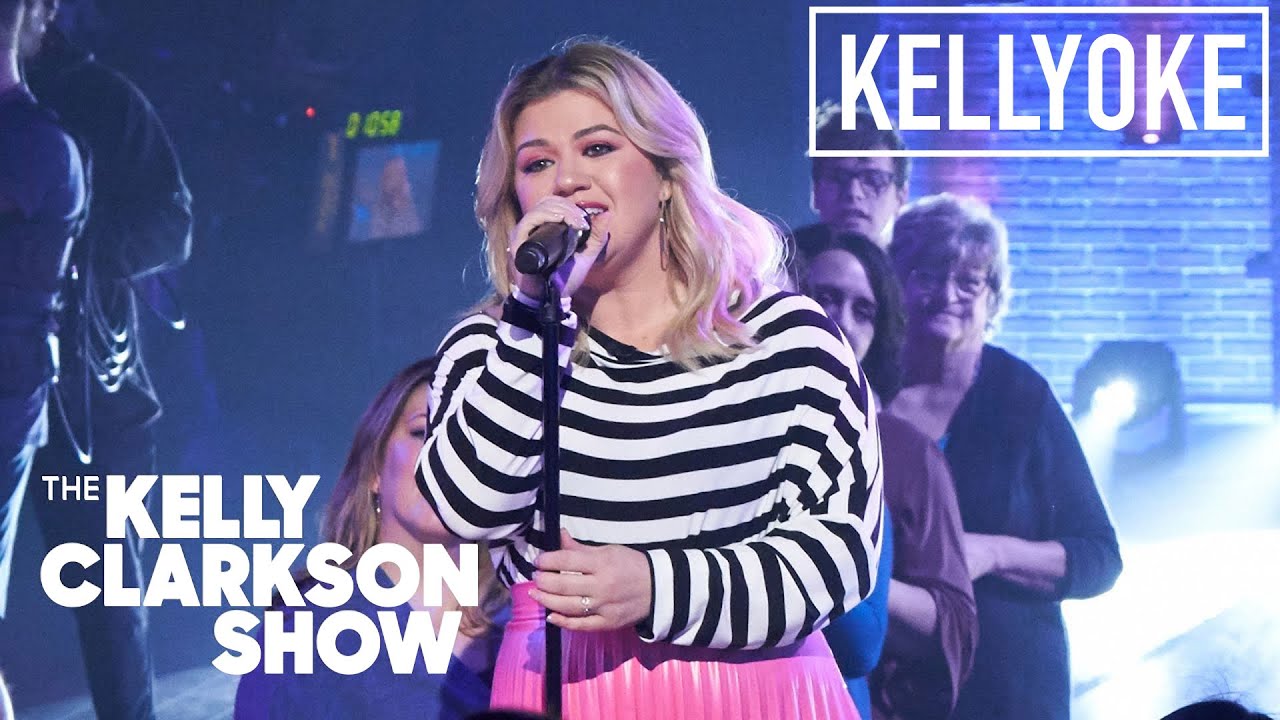 Kelly Clarkson Covers 'Hopelessly Devoted To You' By Olivia Newton-John | Kellyoke