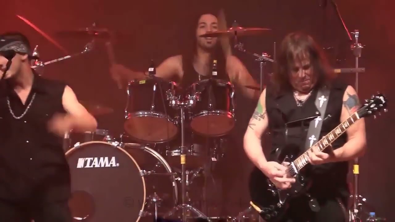 ROSS THE BOSS - LIVE AT KEEP IT  TRUE ( FULL 2016 )