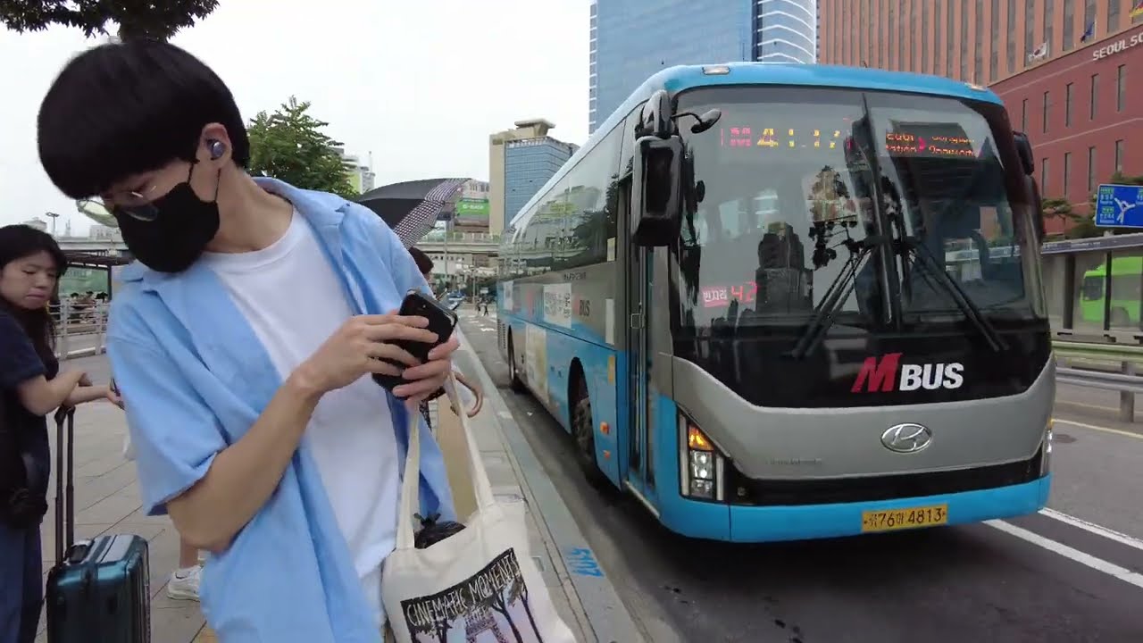 Metropolitan Bus M4137 Ride - Seoul to Hwaseong, Korea
