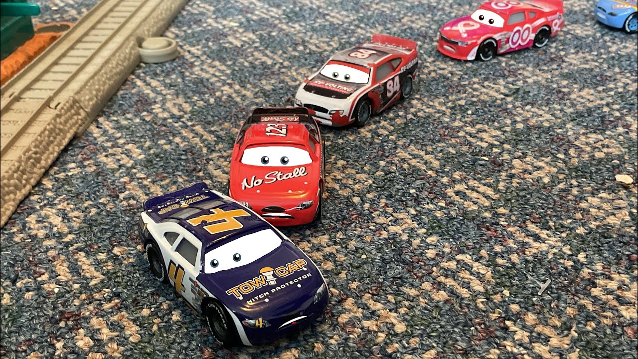 Rusty Cornfuel&rsquo;s Crash (Cars Diecast Stop Motion Animation)