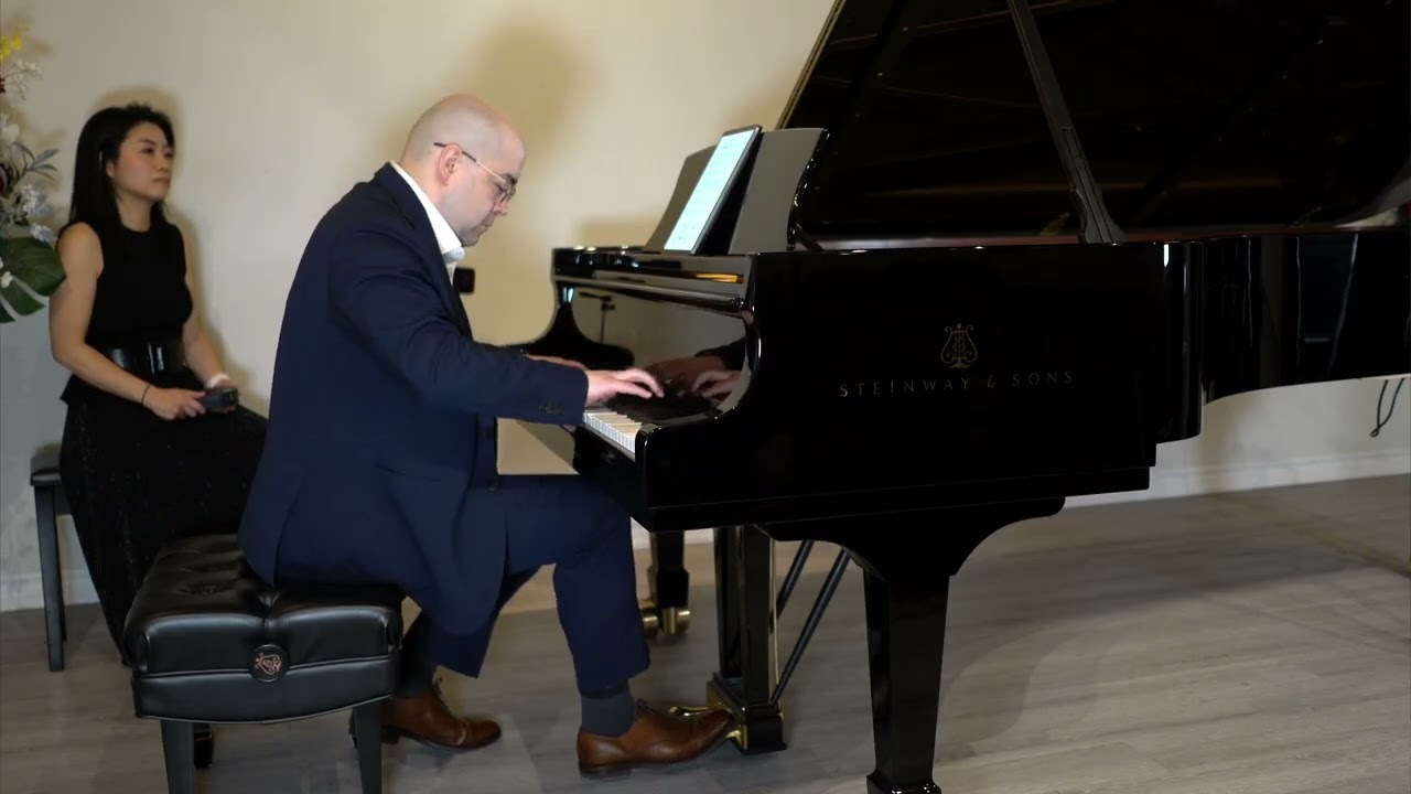 Fantasie #1 - The Songbird (Performed by Leonard Gilbert)