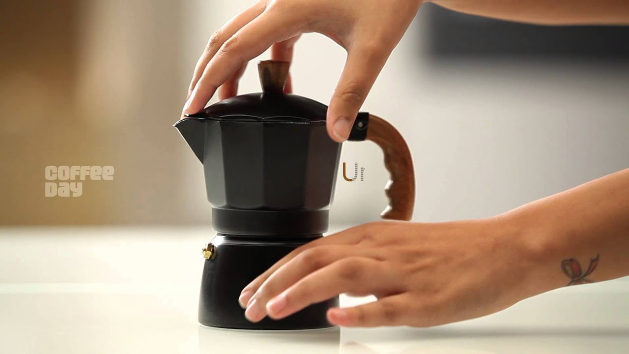 Make your favorite filter coffee using the Stove Top from Caf&eacute; Coffee Day