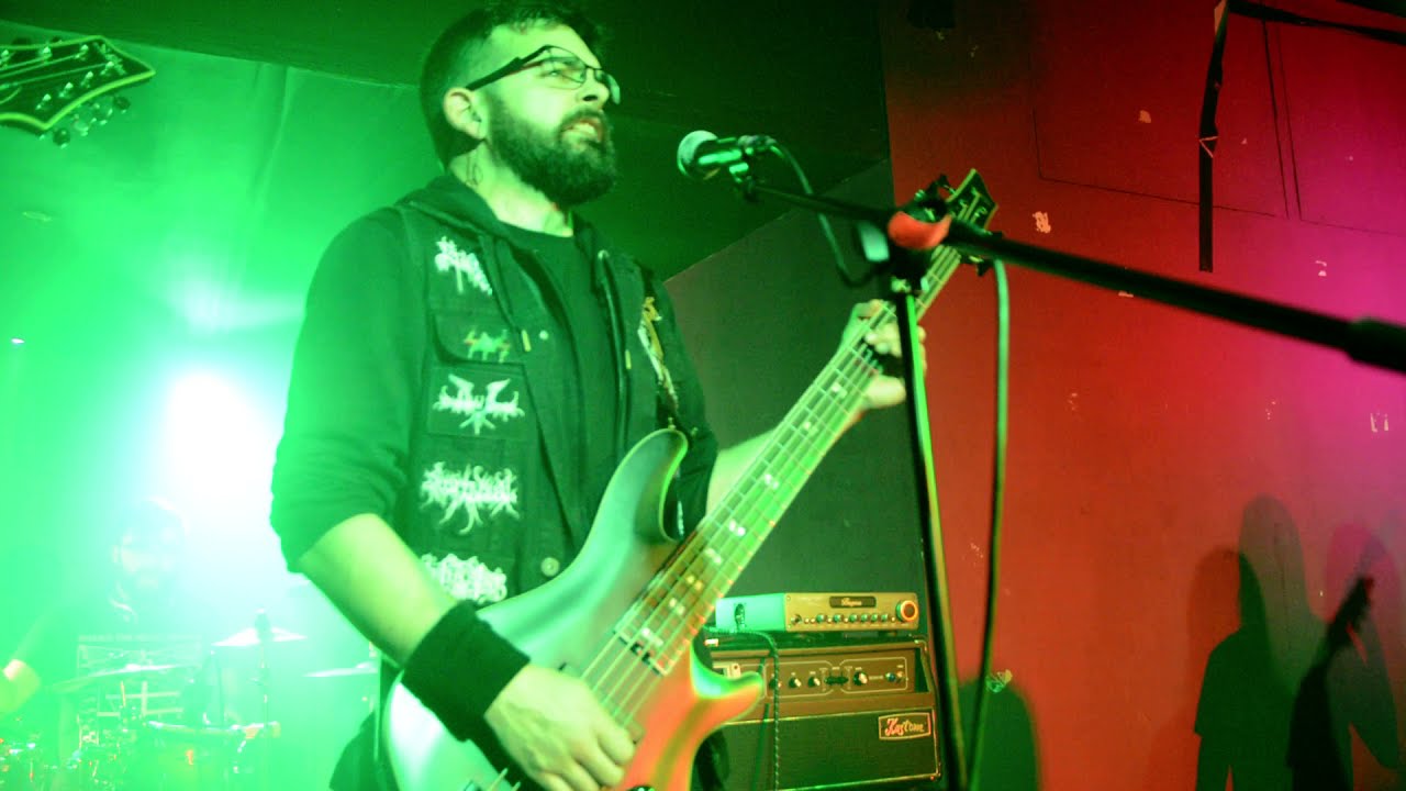 Aversio Humanitatis - The Watcher in the Walls - directo en Hysteria / Madrid / 2021-12-05