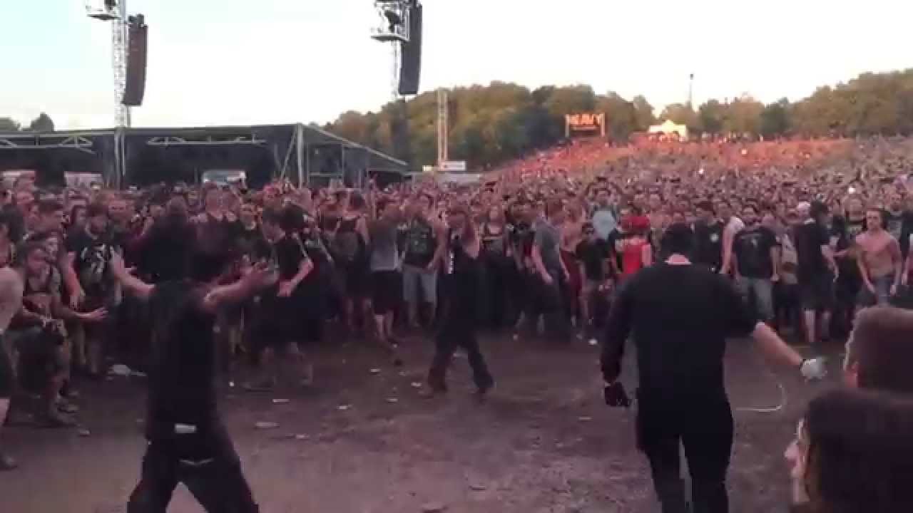 Mosh Pit - Bullet for my Valentine at Heavy Montreal 2015