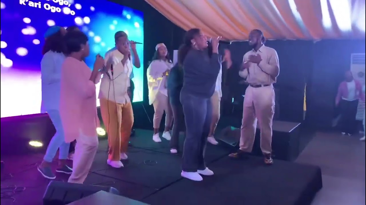 Maio - Emaseun Live at @TheLOGICChurch Lagos Mainland