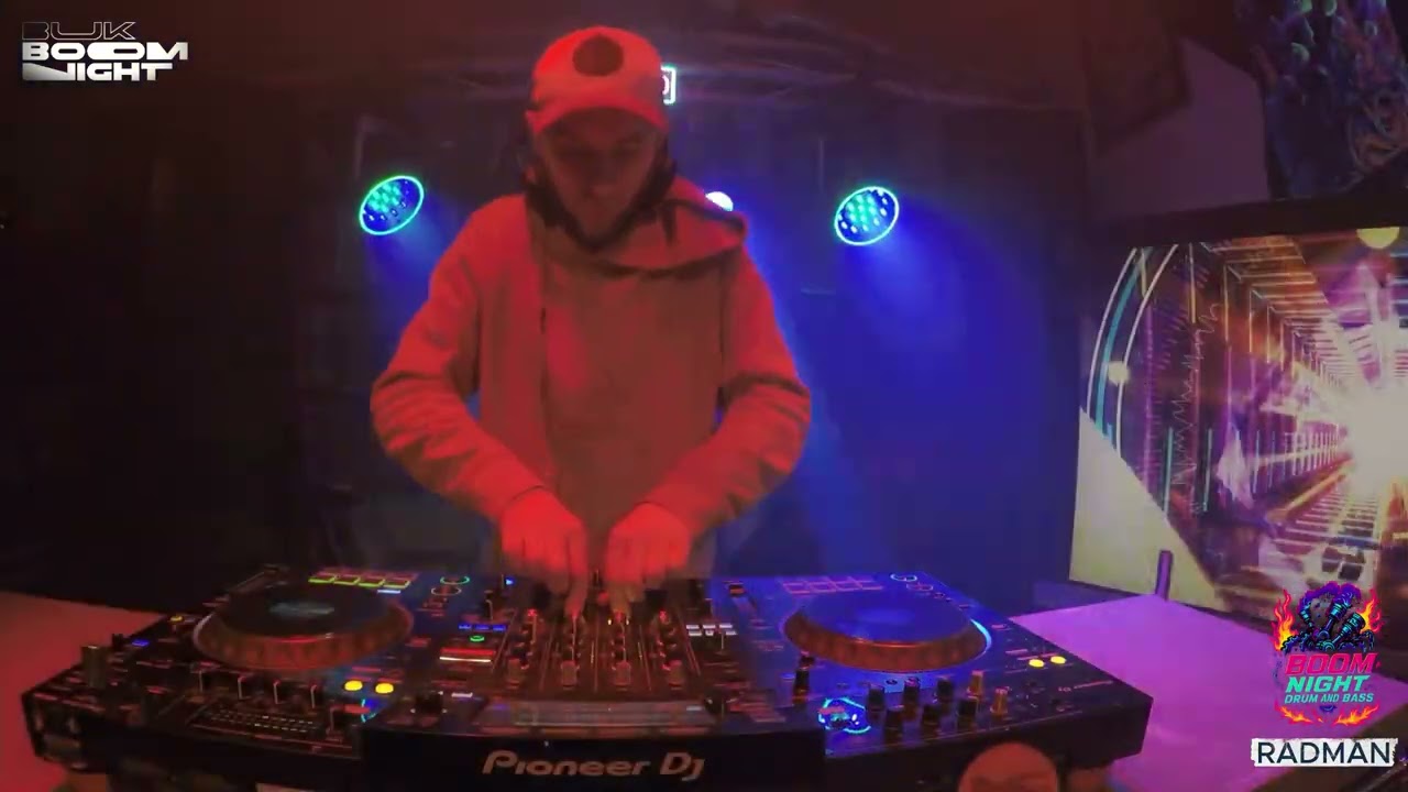 Radman Boomnight DNB residents at UDGS studio