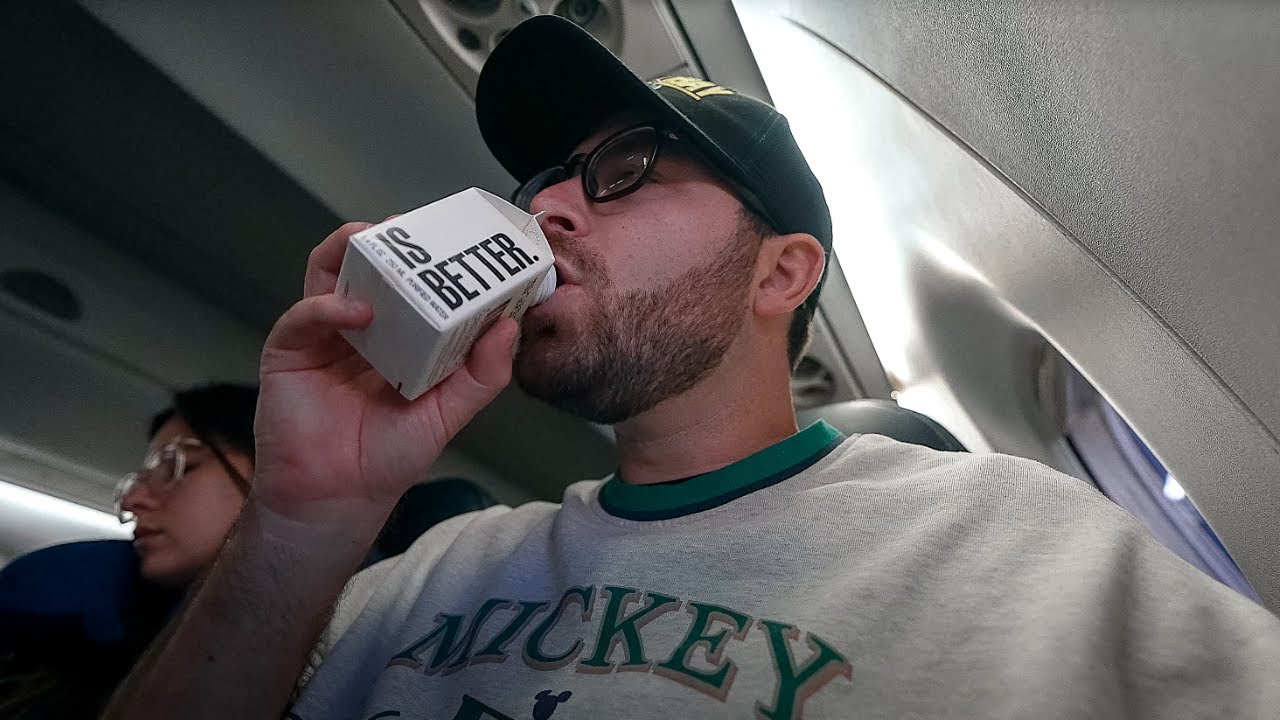 Долгий перелет из Калифорнии в Диснейленд: Alaska Airlines