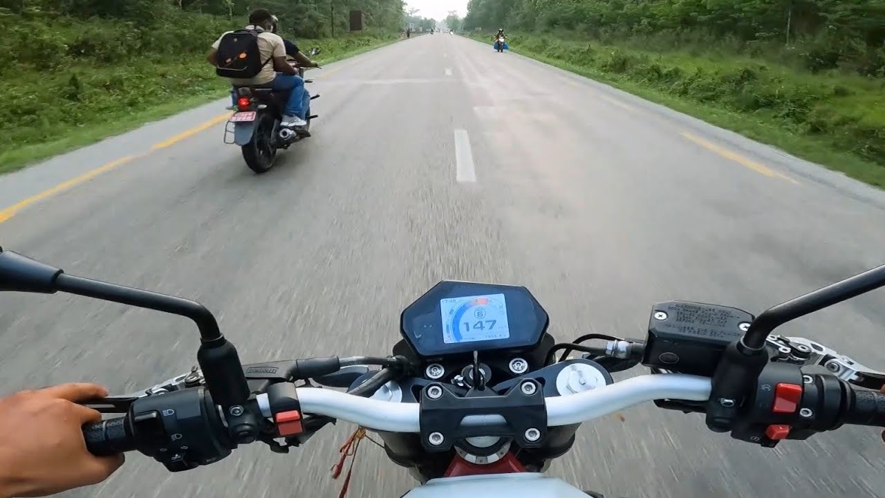 Hyper Riding🔥  Benelli 302S with yoshimura exhaust ||  public reaction 😍
