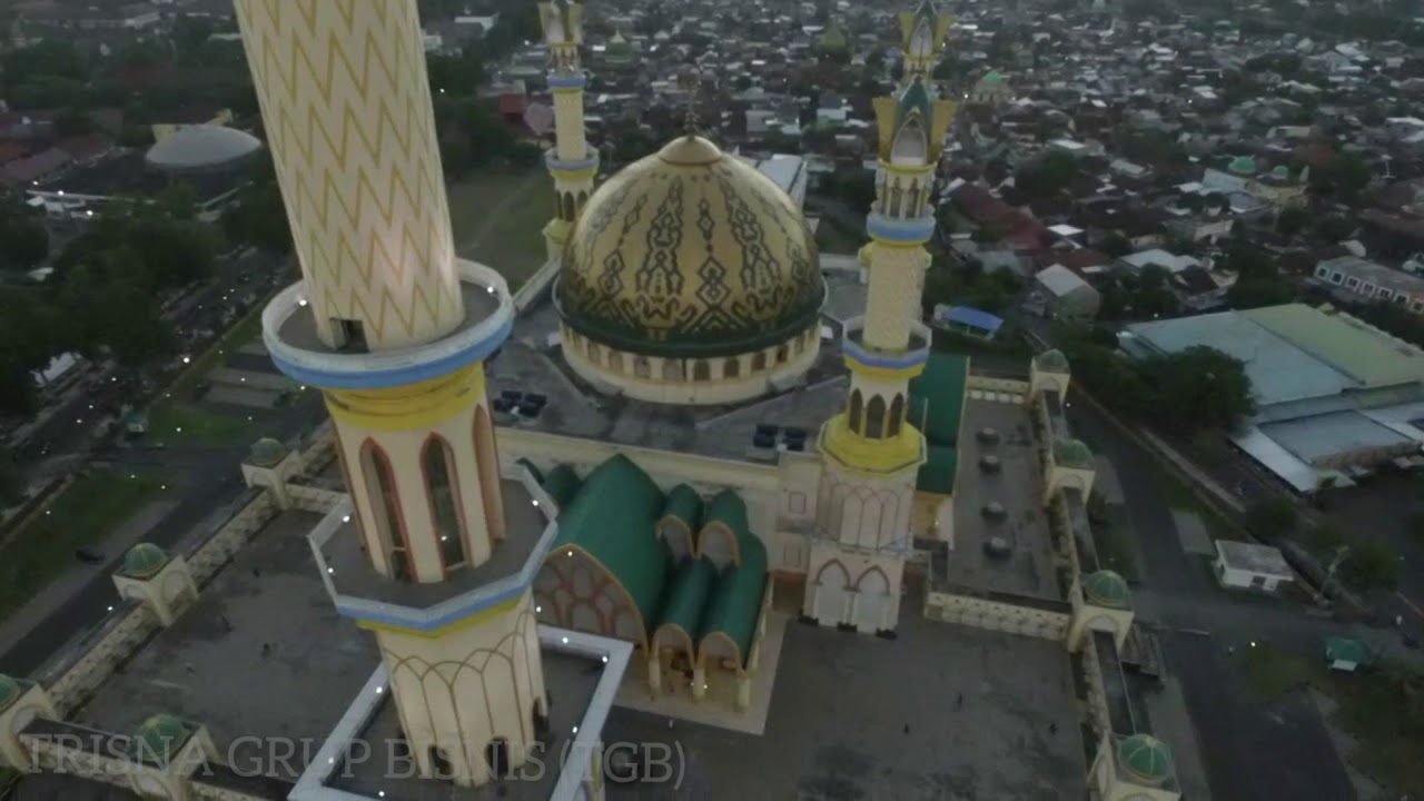 ADZAN MAGHRIB DI PULAU SERIBU MASJID,ISLAMIC CENTER LOMBOK NTB
