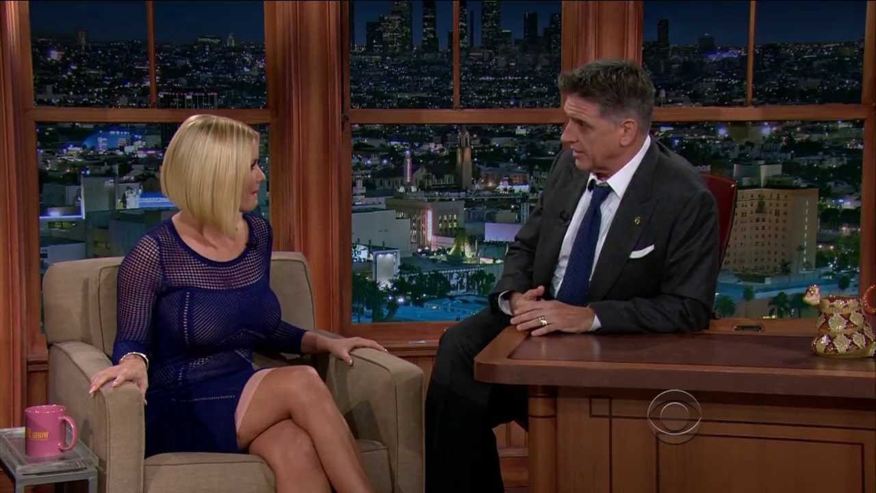 Carrie Keagan 2013-11-11
