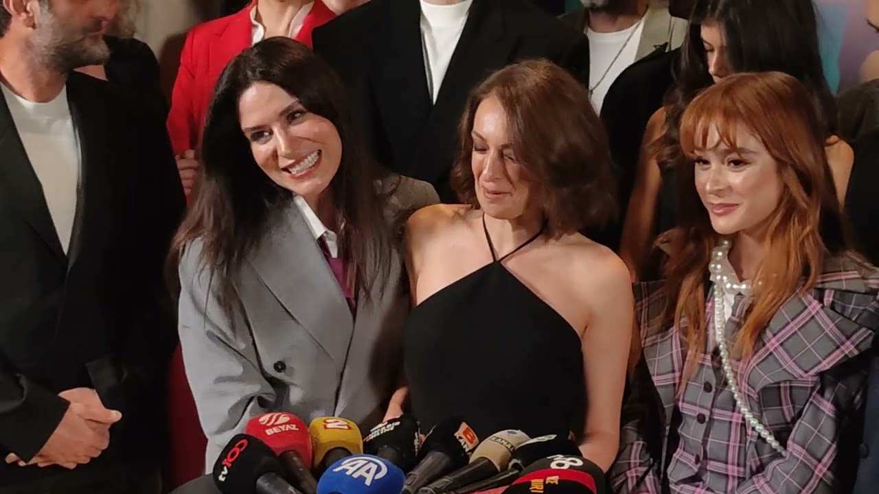 Onur Tuna, Belçim Bilgin ve Timur Acar'lı Bağlantı Hatası filminin galası yapıldı 