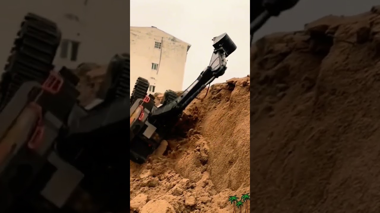 JCB machine Accident Fall Down 👇😱😱😱| #shorts #youtubeshorts #jcb