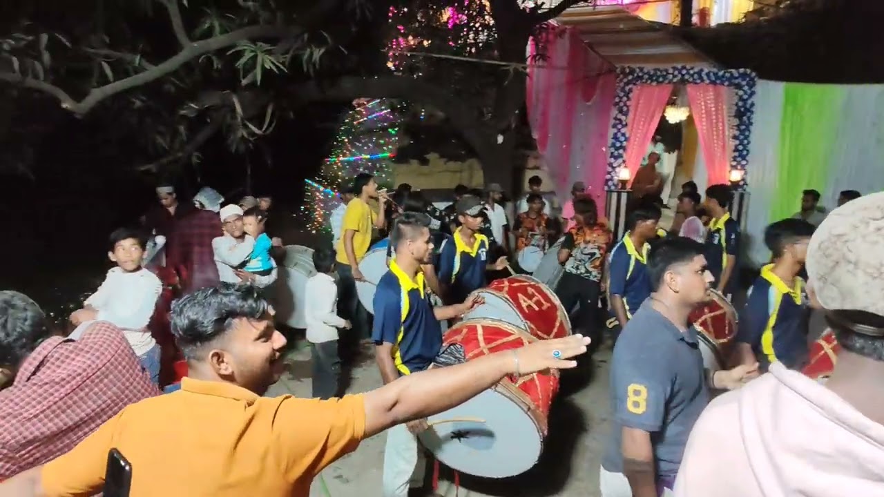 Nashik dhol team Mumbra fakir sha baba urs. 