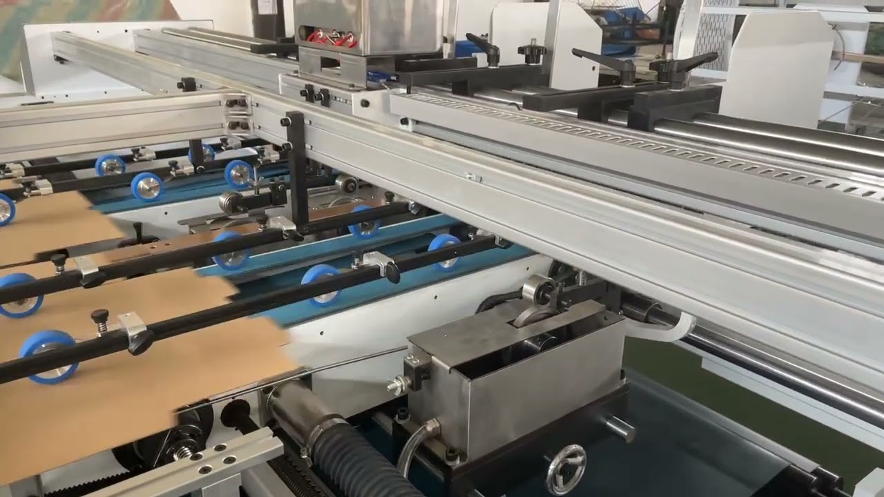 two pieces folder gluer