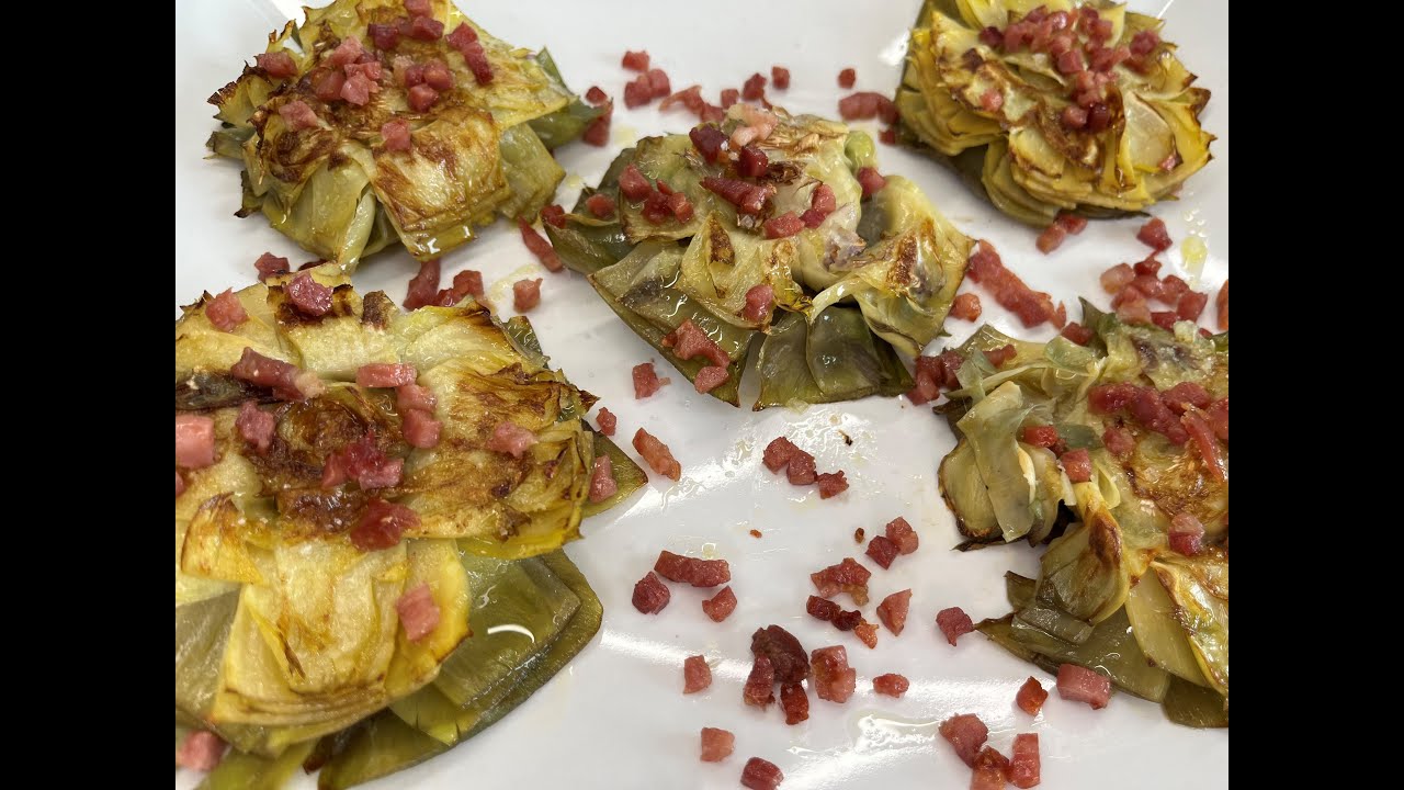 Artischocken-Blumen mit Schinken: Die Perfekte Tapa aus Spanien.