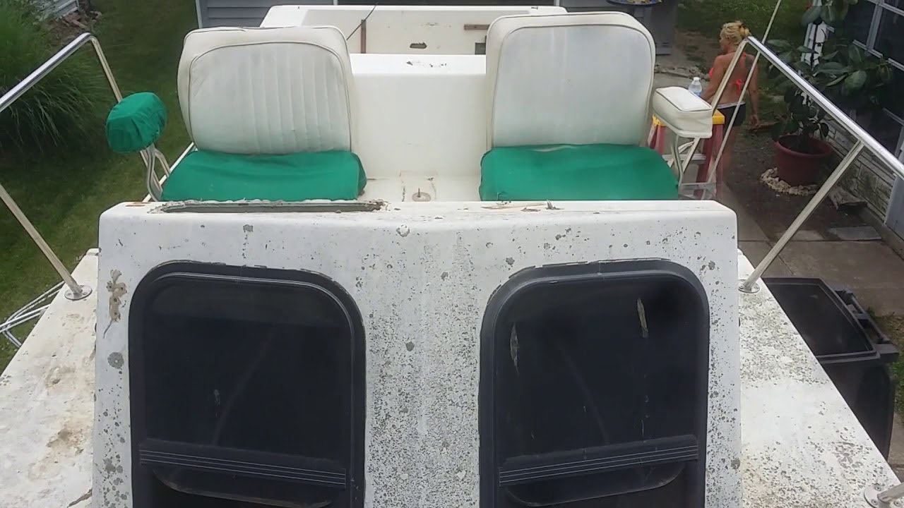 1986 sea camper XT Yukon delta brougham boat