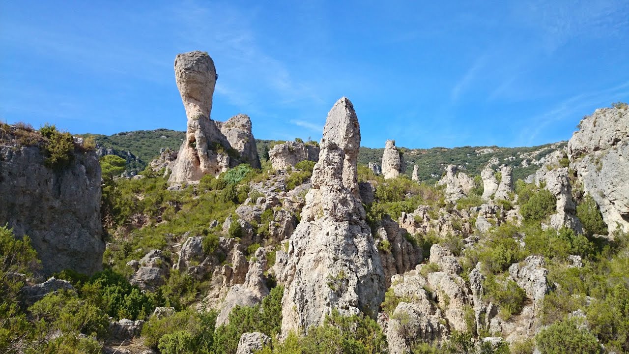 Cirque de Mourèze  - Mont Liausson - Grotte de Liausson -  Hérault -  Mai 2023